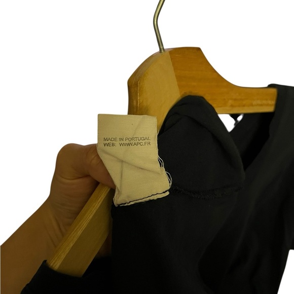 A.P.C Kayne Cotton T Shirt In Navy - Picture 5 of 5